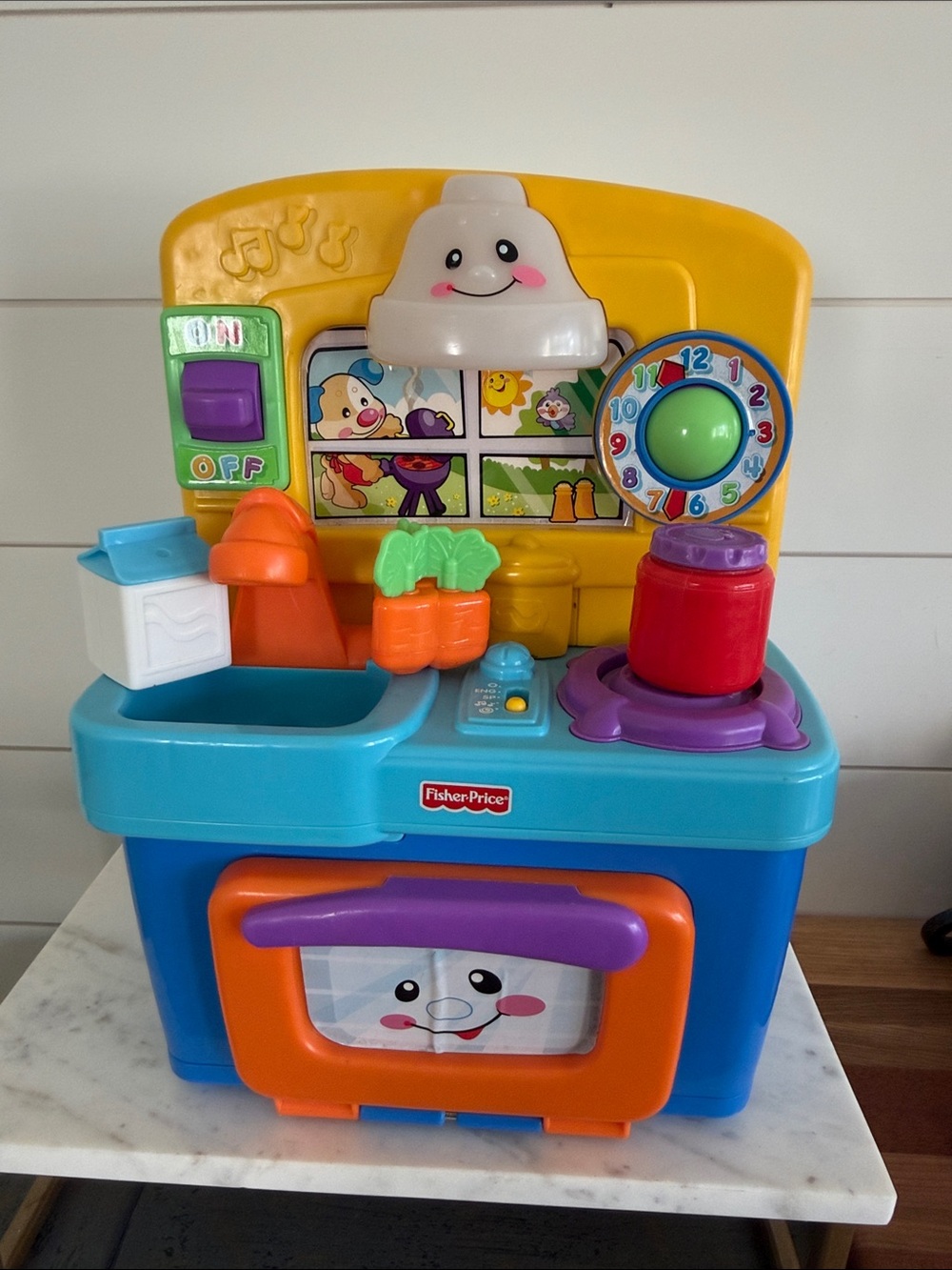Fisher- Price Laugh and Learn Kitchen Toddler Playset